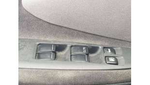 MANDO ELEVALUNAS DELANTERO...