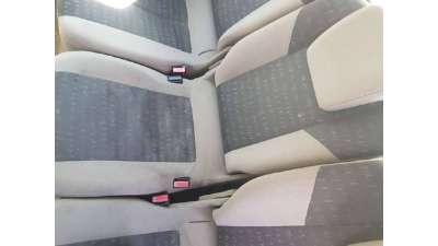 ASIENTO TRASERO MEDIO RENAULT SCENIC...