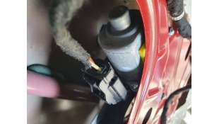 ELEVALUNAS DELANTERO...