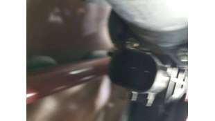 ELEVALUNAS DELANTERO... 2