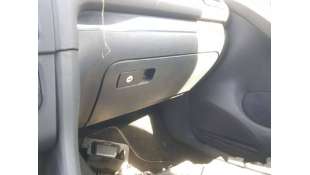 GUANTERA VOLKSWAGEN GOLF VI...