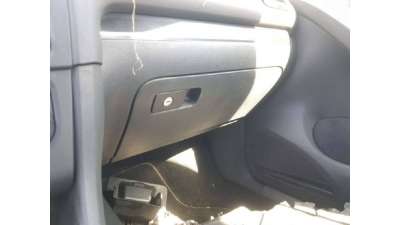 GUANTERA VOLKSWAGEN GOLF VI 2.0 TDI...