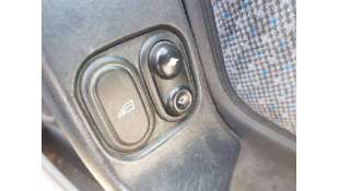 MANDO ELEVALUNAS DELANTERO...