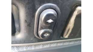 MANDO ELEVALUNAS TRASERO...