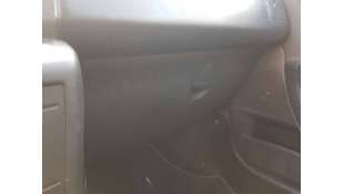 GUANTERA CITROEN C4 BERLINA...