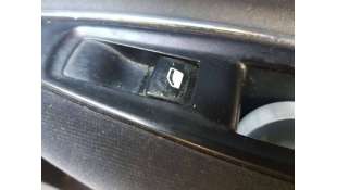 MANDO ELEVALUNAS TRASERO...