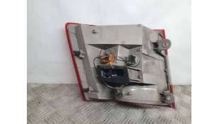 PILOTO TRASERO DERECHO... 2