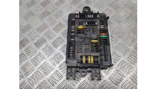 CAJA RELES / FUSIBLES BMW...