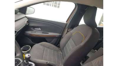 ASIENTO DELANTERO DERECHO DACIA...