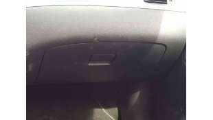 GUANTERA NISSAN PULSAR 1.2...