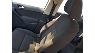 ASIENTO DELANTERO DERECHO...