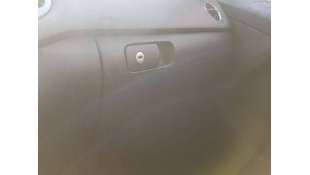 GUANTERA VOLKSWAGEN TIGUAN...