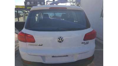 PORTON TRASERO VOLKSWAGEN TIGUAN 2.0...