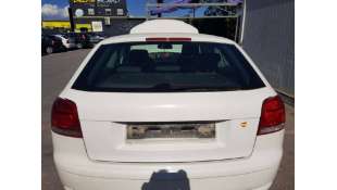PORTON TRASERO AUDI A3 2.0...