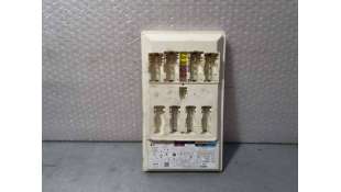 CAJA RELES / FUSIBLES BMW...