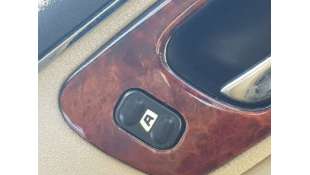 MANDO ELEVALUNAS TRASERO...