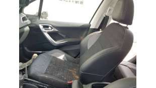 ASIENTO DELANTERO DERECHO...