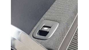 MANDO ELEVALUNAS TRASERO...