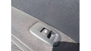 MANDO ELEVALUNAS TRASERO...