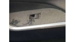 MANDO ELEVALUNAS DELANTERO...