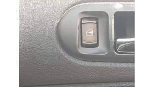 MANDO ELEVALUNAS DELANTERO...