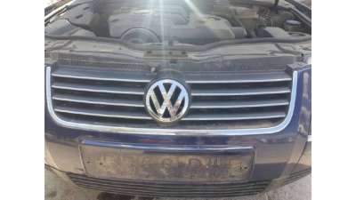 REJILLA DELANTERA VOLKSWAGEN PASSAT...