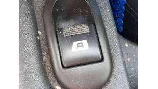 MANDO ELEVALUNAS DELANTERO...