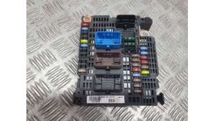 CAJA RELES / FUSIBLES...