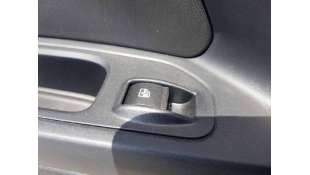 MANDO ELEVALUNAS TRASERO...