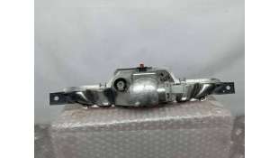 PILOTO TRASERO CENTRAL... 2