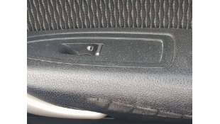 MANDO ELEVALUNAS DELANTERO...