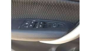 MANDO ELEVALUNAS DELANTERO...