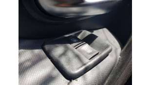 MANDO ELEVALUNAS DELANTERO...