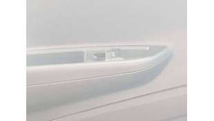 MANDO ELEVALUNAS TRASERO...