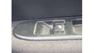 MANDO ELEVALUNAS DELANTERO...