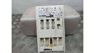 CAJA RELES / FUSIBLES BMW...