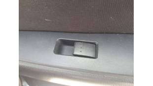 MANDO ELEVALUNAS TRASERO...