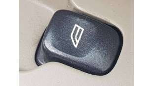 MANDO ELEVALUNAS DELANTERO...