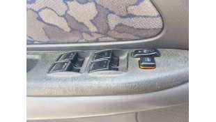 MANDO ELEVALUNAS DELANTERO...