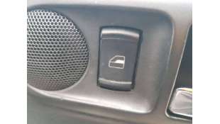 MANDO ELEVALUNAS TRASERO...