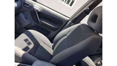 ASIENTO DELANTERO DERECHO TOYOTA RAV...