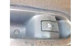 MANDO ELEVALUNAS TRASERO...