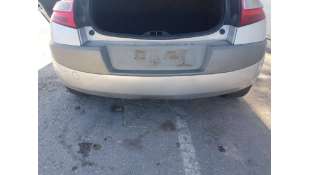 PARAGOLPES TRASERO RENAULT...