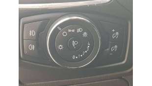 MANDO LUCES FORD FOCUS LIM....