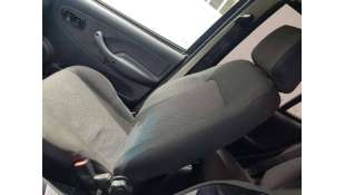 ASIENTO DELANTERO DERECHO...