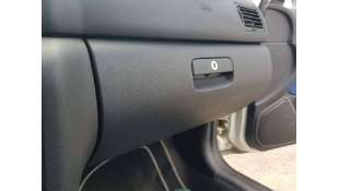 GUANTERA SKODA OCTAVIA...