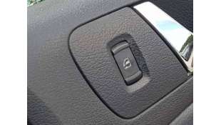 MANDO ELEVALUNAS DELANTERO...