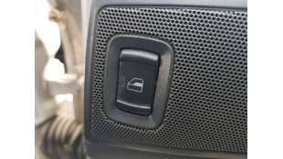 MANDO ELEVALUNAS TRASERO...