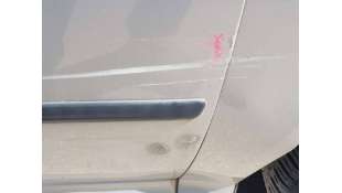 PUERTA DELANTERA DERECHA... 2