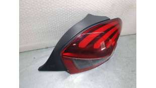 PILOTO TRASERO DERECHO... 2